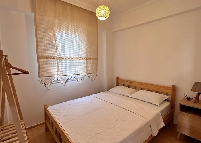 Wonderful Sunset דירה טורגוטריס